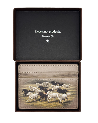 Cardholder with horse design and 'Pieces, not products' text 